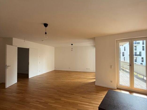 Wohnung zur Miete 1.249 € 4 Zimmer 109 m² 1. Geschoss frei ab 19.09.2026 Schweriner Straße 47 Wilsdruffer Vorstadt/Seevorstadt-West Dresden 01067