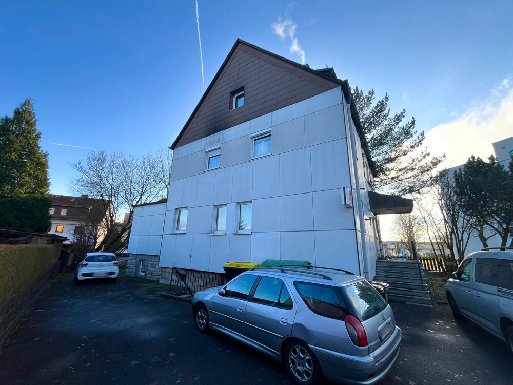 Wohn- und Geschäftshaus zum Kauf als Kapitalanlage geeignet 299.000 € 7 Zimmer 317,6 m²<br/>Fläche 593 m²<br/>Grundstück Marktredwitz Marktredwitz 95615