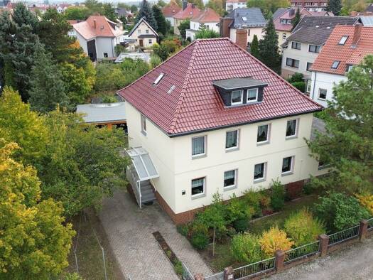 Mehrfamilienhaus zum Kauf 439.000 € 7 Zimmer 190 m² Aschersleben Aschersleben 06449