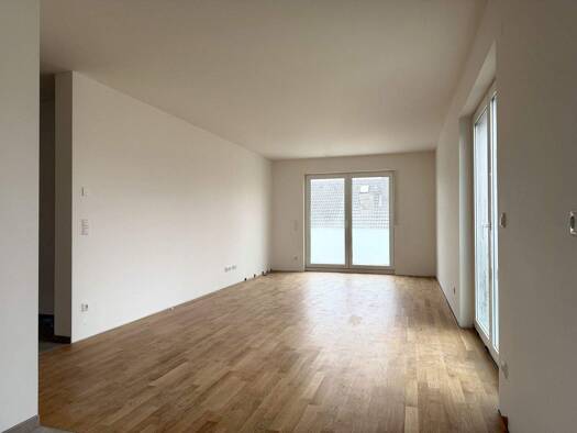 Wohnung zur Miete - Erstbezug 1.840 € 3 Zimmer 90 m² 2. Geschoss Innenstadt Erlangen 91052