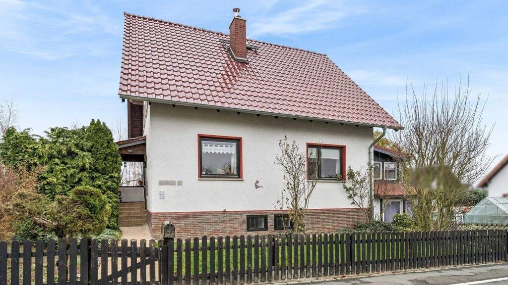 Einfamilienhaus zum Kauf 349.500 € 7 Zimmer 223 m² 985 m² Grundstück Mudershausen 65623