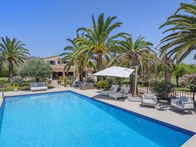 Landhaus zum Kauf 3.400.000 € 9 Zimmer 336 m² 8.300 m² Grundstück Binissalem 07350