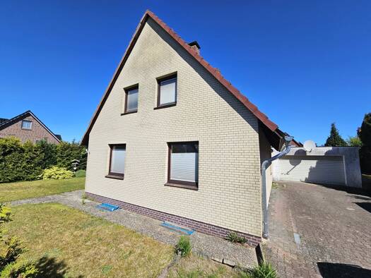 Einfamilienhaus zum Kauf 275.000 € 4,5 Zimmer 86,5 m² 748 m² Grundstück Mölln 23879