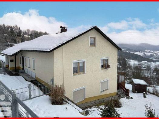 Mehrfamilienhaus zum Kauf 319.000 € 6 Zimmer 170 m² 1.230 m² Grundstück Schönberg 94513