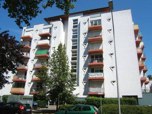 Studio zur Miete 300 € 1 Zimmer 28 m² frei ab 01.08.2026 St Johann Saarbrücken 66111
