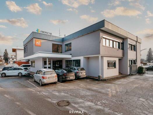 Büro zur Miete 9,99 € 3 Zimmer Niederndorf 6342