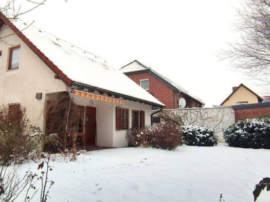 Einfamilienhaus zum Kauf 320.000 € 3 Zimmer 98,9 m² 560 m² Grundstück frei ab sofort Ullersdorf Radeberg 01454