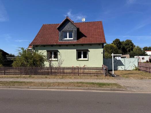 Einfamilienhaus zum Kauf 69.000 € 4 Zimmer 102 m² 926 m² Grundstück Putlitz Putlitz 16949