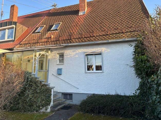 Doppelhaushälfte zum Kauf 210.000 € 4 Zimmer 73,9 m² 230 m² Grundstück Hammerschmiede Augsburg / Hammerschmiede 86169