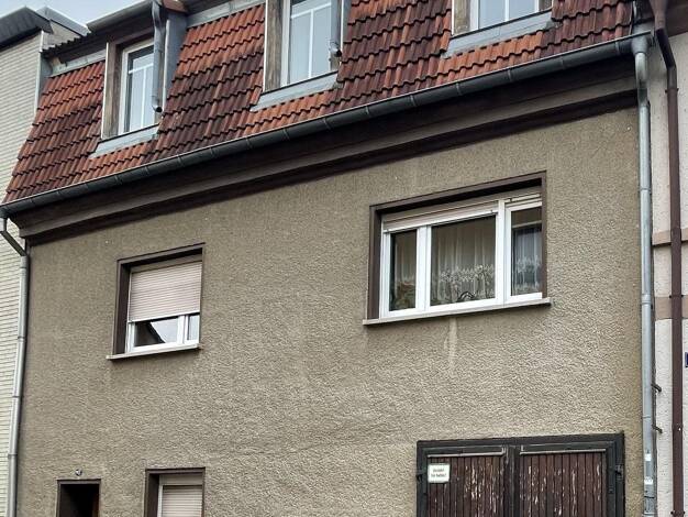 Stadthaus zum Kauf 99.000 € 6 Zimmer 159 m² 110 m² Grundstück Ronneburg 07580