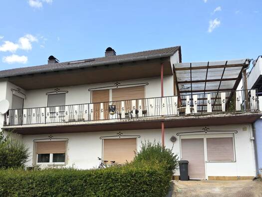 Einfamilienhaus zum Kauf 168.000 € 8 Zimmer 170 m² 629 m² Grundstück frei ab sofort Sudetenstraße 9 Arnstein Arnstein 97450