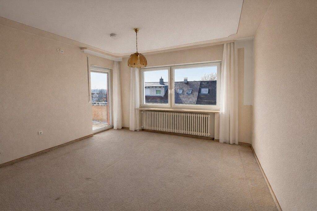 Immobilie in Lehrberg - 2-Familienhaus mit Doppelgarage - Bild 4