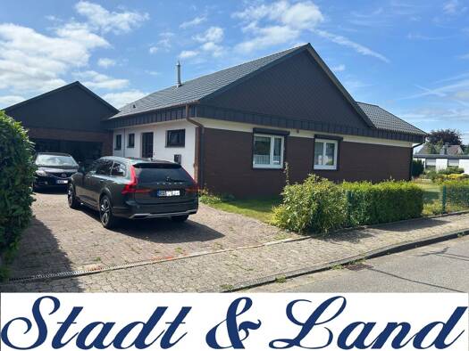 Einfamilienhaus zum Kauf 387.000 € 4 Zimmer 135 m² 800 m² Grundstück frei ab sofort John-Brinckman-Straße Büdelsdorf 24782