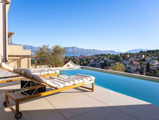 Villa zum Kauf - Erstbezug 1.250.000 € 3 Zimmer 250 m² Supetar 21410