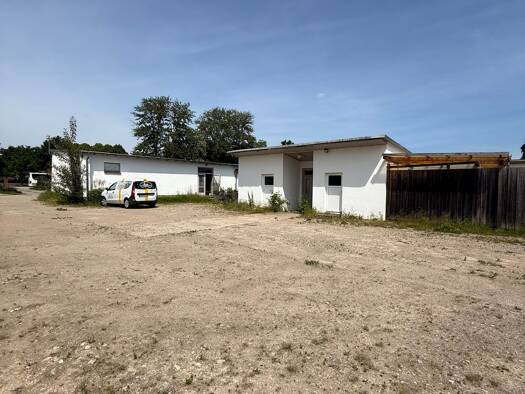 Wohn- und Geschäftshaus zum Kauf 190.000 € 680 m² Bürofläche teilbar von 136 m² bis 371,8 m² Damshagen Damshagen 23948
