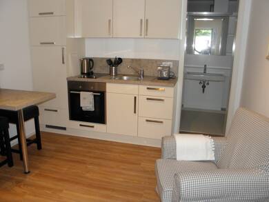 Studio zur Miete Wohnen auf Zeit 1.650 € 1 Zimmer 30 m² frei ab sofort Zeisselstrasse 0 Nordend - West Frankfurt am Main 60318