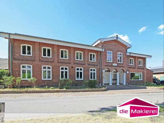 Einfamilienhaus zum Kauf 890.000 € 12 Zimmer 641 m² 3.106 m² Grundstück Damsdorf 23824