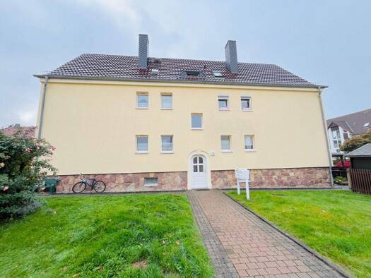 Wohnung zum Kauf 47.000 € 3 Zimmer 58,9 m² frei ab sofort Blumenweg 1 Mügeln 04769