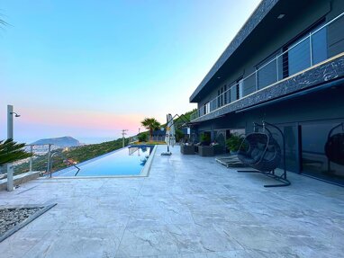 Villa zum Kauf 2.490.000 € 7 Zimmer 600 m² 1.350 m² Grundstück Alanya Alanya