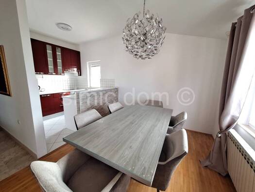 Wohnung zum Kauf 450.000 € 2 Zimmer 94 m² 2. Geschoss Dugi Rat 21315