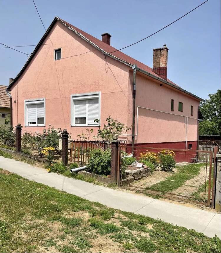 Einfamilienhaus zum Kauf 63.000 € 3 Zimmer 83 m²<br/>Wohnfläche 958 m²<br/>Grundstück Somogyszob