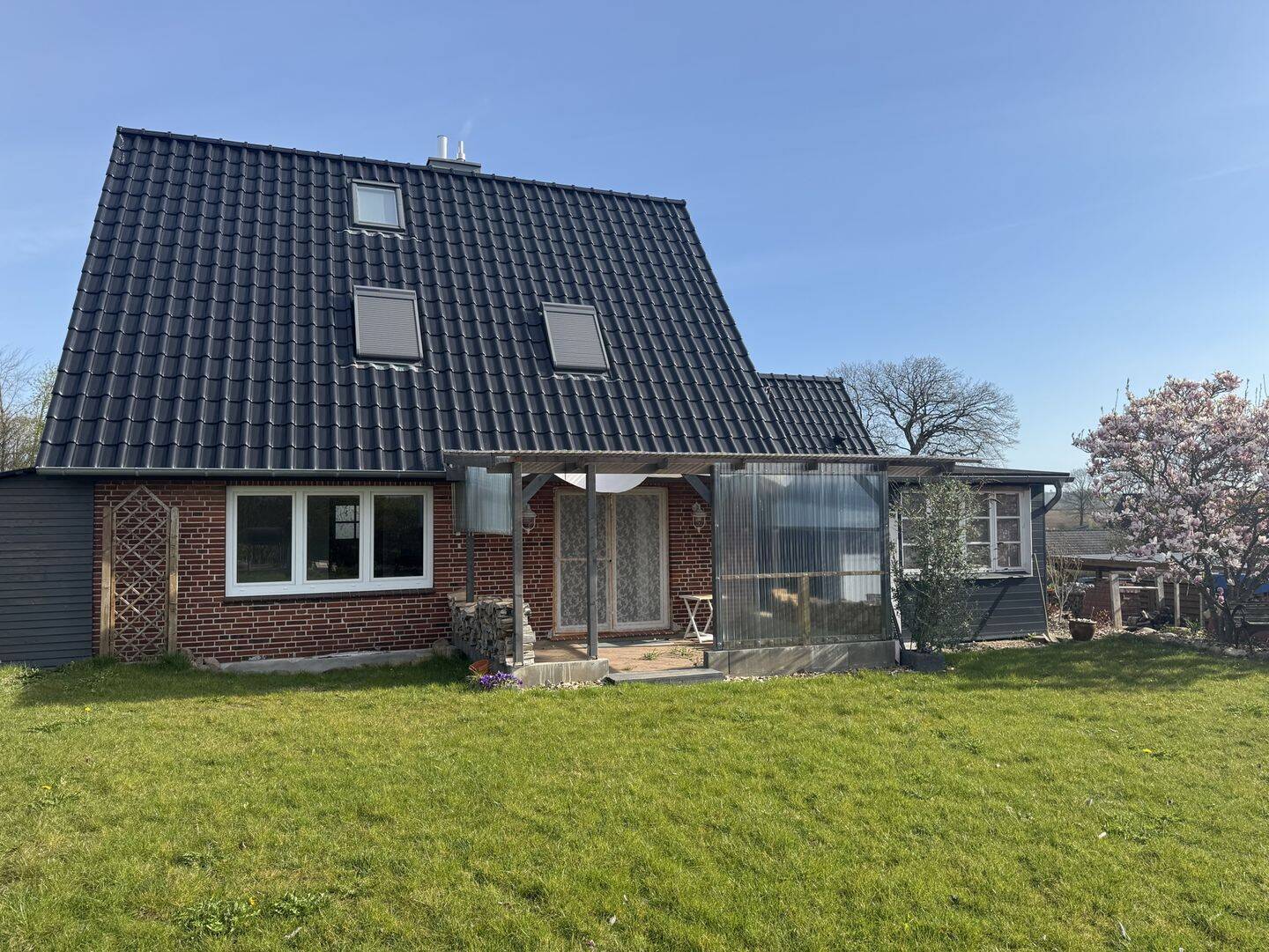 Einfamilienhaus zum Kauf - Ansicht 2