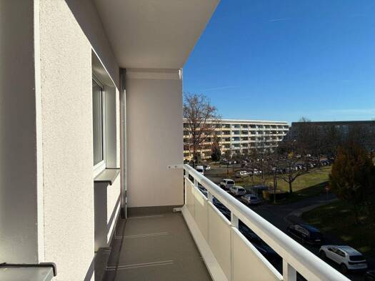 Wohnung zur Miete 390 € 3 Zimmer 70,4 m² 4. Geschoss Ostring 60 Königshufen Görlitz 02828