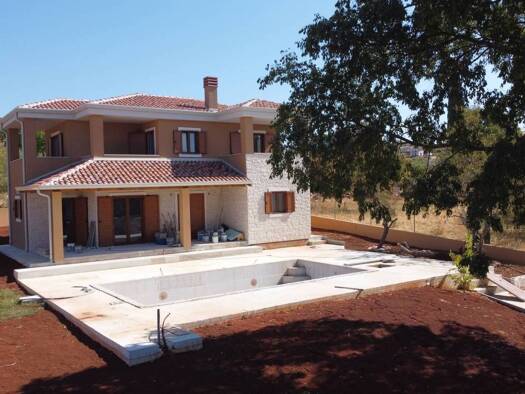 Villa zum Kauf - Erstbezug 749.000 € 4 Zimmer 200 m² Kaštelir 52464