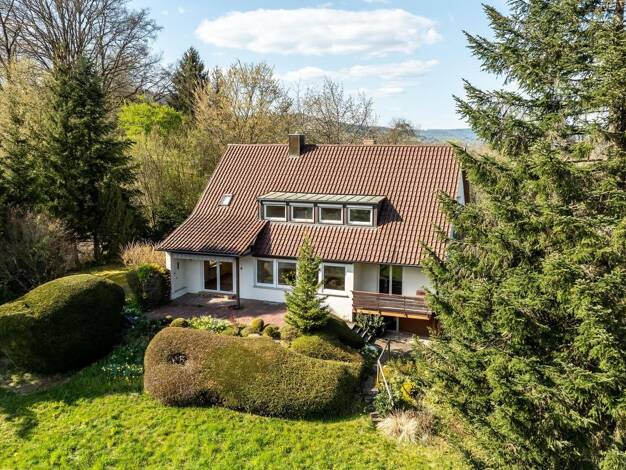 Einfamilienhaus zum Kauf 850.000 € 7 Zimmer 207 m² 2.773 m² Grundstück Schorndorf 73614