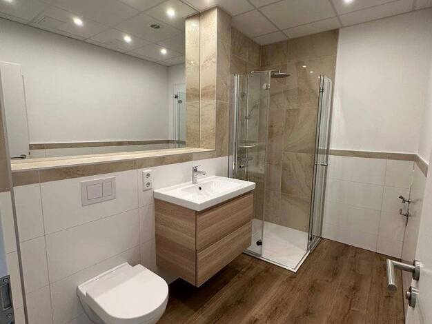 Wohnung zur Miete - Erstbezug 900 € 3 Zimmer 85 m² 1. Geschoss frei ab sofort Klosterstraße 13 Nußbach Triberg im Schwarzwald 78098