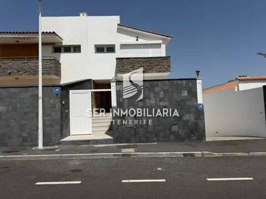 Villa zum Kauf 580.000 € 3 Zimmer 166 m² Calle Los Geranios, 14 Granadilla de Abona 38612
