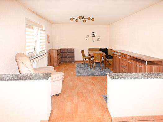 Doppelhaushälfte zum Kauf 129.000 € 5 Zimmer 120 m² 500 m² Grundstück Gutenswegen Niedere Börde 39326