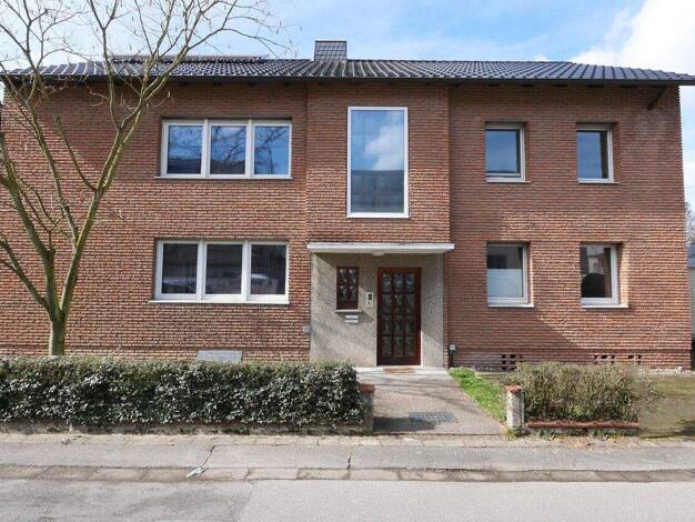 Mehrfamilienhaus zum Kauf 629.000 € 9 Zimmer 239 m² 704 m² Grundstück Elsen Paderborn / Elsen 33106