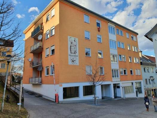 Lagerhalle zur Miete 3 € 85 m² Lagerfläche Innere Stadt Villach 9500