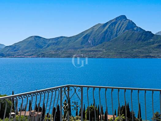 Einfamilienhaus zum Kauf 1.150.000 € 9 Zimmer 185 m² 1.200 m² Grundstück frei ab sofort Torri del Benaco 37010