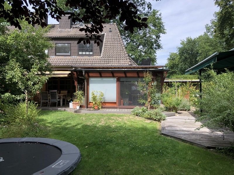 Haus zum Kauf provisionsfrei 260.000 € 5 Zimmer 170 m²<br/>Wohnfläche 490 m²<br/>Grundstück Buchtallee 21b Alt - Reinbek Reinbek 21465