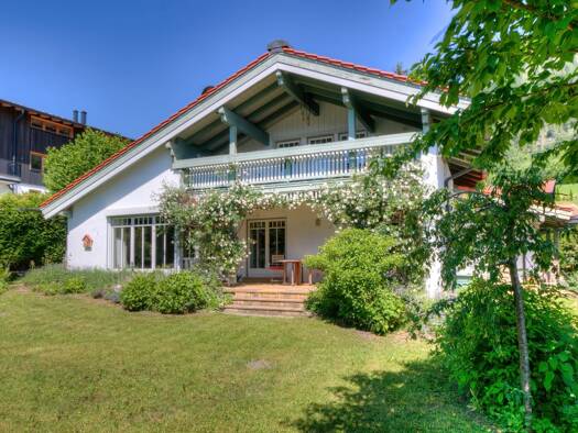 Haus zum Kauf 1.150.000 € 7 Zimmer 230 m² 900 m² Grundstück Reit im Winkl Reit im Winkl 83242