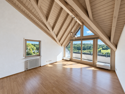 Penthouse zur Miete 990 € 2,5 Zimmer 73 m² Geschoss 2/3 frei ab sofort Tailfingen Albstadt 72461