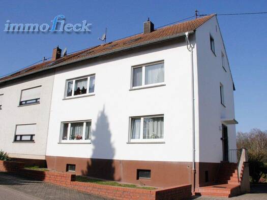 Doppelhaushälfte zum Kauf 265.000 € 9 Zimmer 206 m² 916 m² Grundstück Klarenthal Saarbrücken 66127