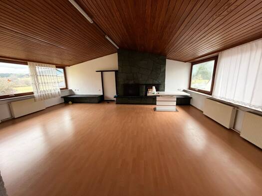 Wohnung zur Miete 700 € 4 Zimmer 95 m² frei ab sofort Wellendingen 78669