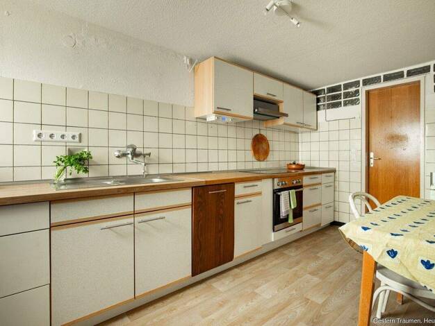 Wohnung zum Kauf 115.000 € 3 Zimmer 65,3 m² Neustadt Titisee-Neustadt 79822