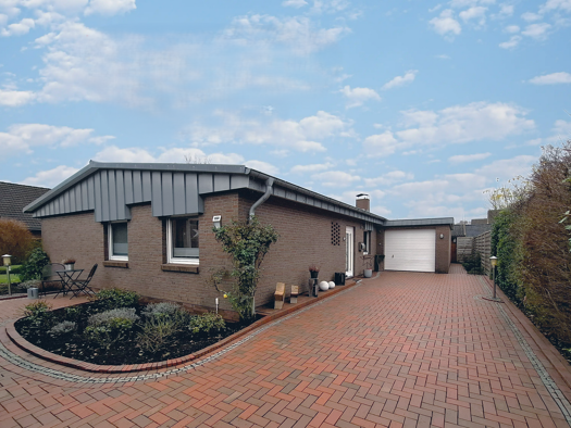 Bungalow zum Kauf 359.000 € 5 Zimmer 139 m² 770 m² Grundstück frei ab sofort Kirchhammelwarden Brake 26919