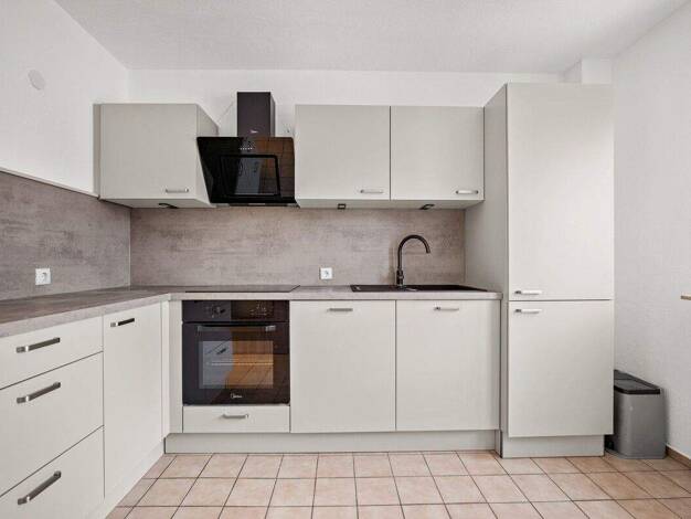 Wohnung zum Kauf 165.000 € 3 Zimmer 80 m² 2. Geschoss Mürwik Flensburg 24944