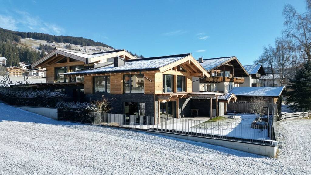 Haus zum Kauf - Erstbezug 4.300.000 € 216 m² Kirchberg in Tirol 6365
