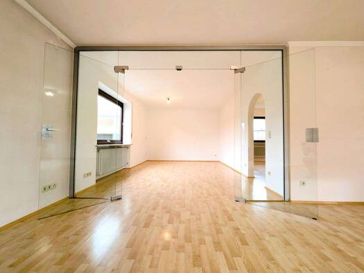 Einfamilienhaus zum Kauf als Kapitalanlage geeignet 590.000 € 5 Zimmer 160 m² 1.072 m² Grundstück Irsingen Türkheim 86842