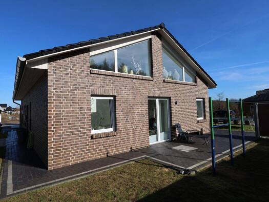 Einfamilienhaus zum Kauf 479.000 € 5 Zimmer 132 m² 600 m² Grundstück Bispingen Bispingen 29646