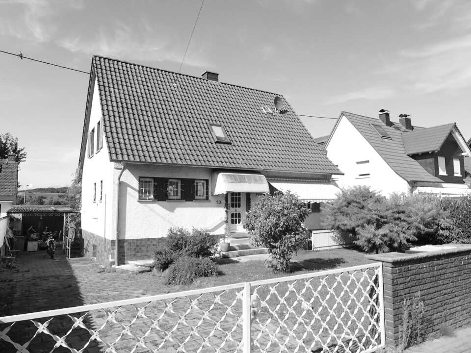 Einfamilienhaus zum Kauf 310.000 € 5,5 Zimmer 130 m²<br/>Wohnfläche 950 m²<br/>Grundstück Staden Florstadt 61197