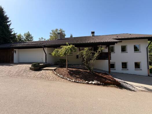 Einfamilienhaus zum Kauf 1.699.000 € 13 Zimmer 324,9 m² 1.389 m² Grundstück Erlstätt Grabenstätt 83355