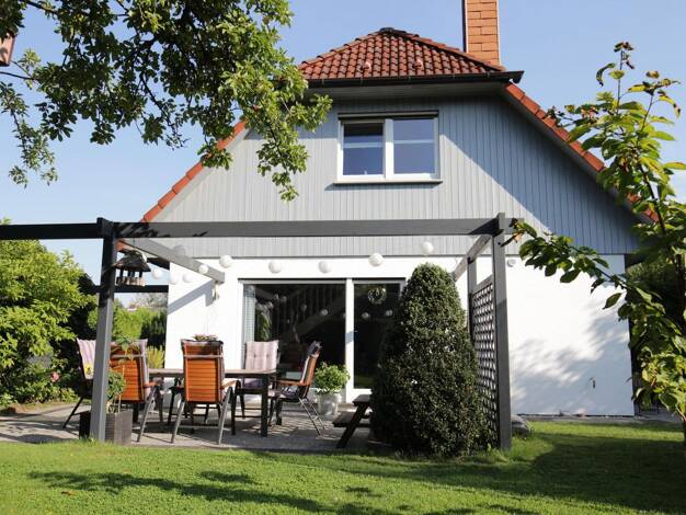 Einfamilienhaus zum Kauf provisionsfrei 699.000 € 5 Zimmer 140 m² 420 m² Grundstück Wedel 22880