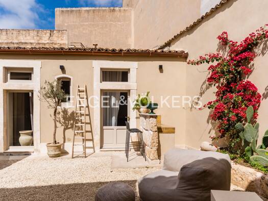 Haus zum Kauf 590.000 € 4 Zimmer 210 m² Via Angelo Cavarra 80 Noto 96017